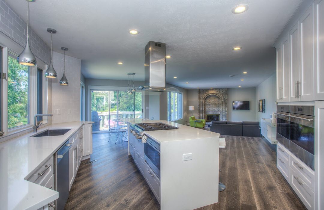 Flooring Adds Texture to an Uncluttered Kitchen Design